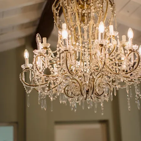 Πανσιόν La Boheme 4*